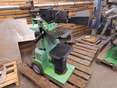Holzspalter Zipper 8t gebraucht