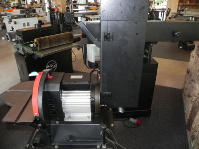Vorfhrmaschine Teller- u.Kantenschleife M1-BDS612