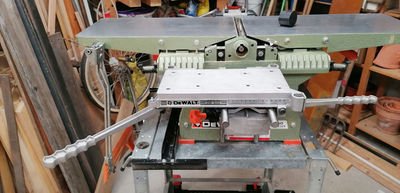 AD-Hobelmaschine Dewalt DW1150 gebraucht