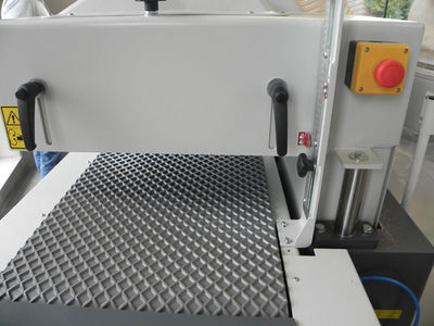 Vorfhr Brstmaschine Twingo 400BB