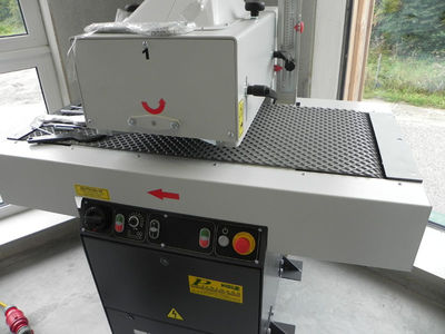 Vorfhr Brstmaschine Twingo 400B