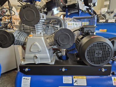 Industriekompressor Hauslhof 880-100-5,5 Vorfhrer