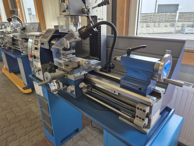 Metalldrehbank D290V Vorfhrer