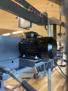 Vorf�hrmaschine Blockbands�ge HBB 650 von Hauslhof