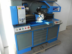 Drehbank Hans Schreiner MDB-D320V-DIGI Vorfhrer